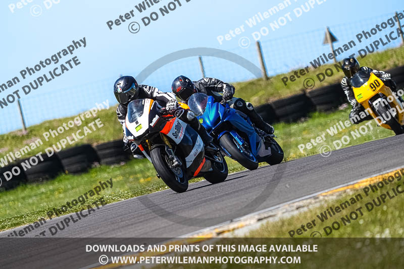 anglesey no limits trackday;anglesey photographs;anglesey trackday photographs;enduro digital images;event digital images;eventdigitalimages;no limits trackdays;peter wileman photography;racing digital images;trac mon;trackday digital images;trackday photos;ty croes